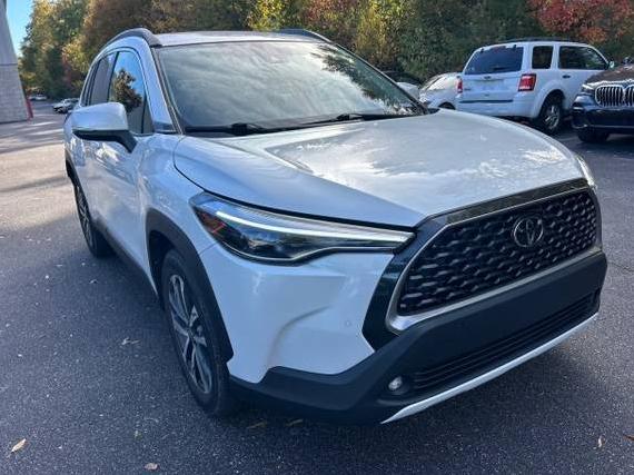 TOYOTA COROLLA CROSS 2022 7MUEAAAG2NV036805 image